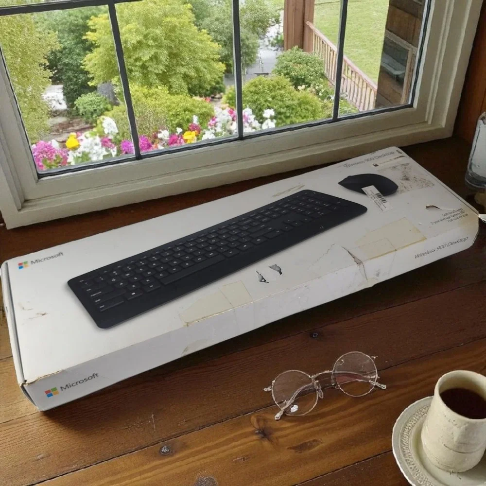 READ Microsoft Wireless 900 Desktop Wireless Keyboard‎ & Mouse NO USB DONGLE